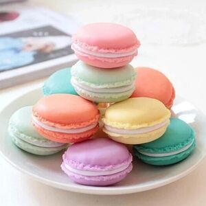 Macaroon Cookie Portable Pill Container